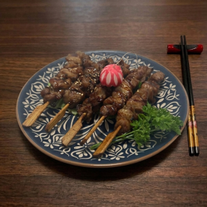 013. Brochettes yakitori poulet 5PCS